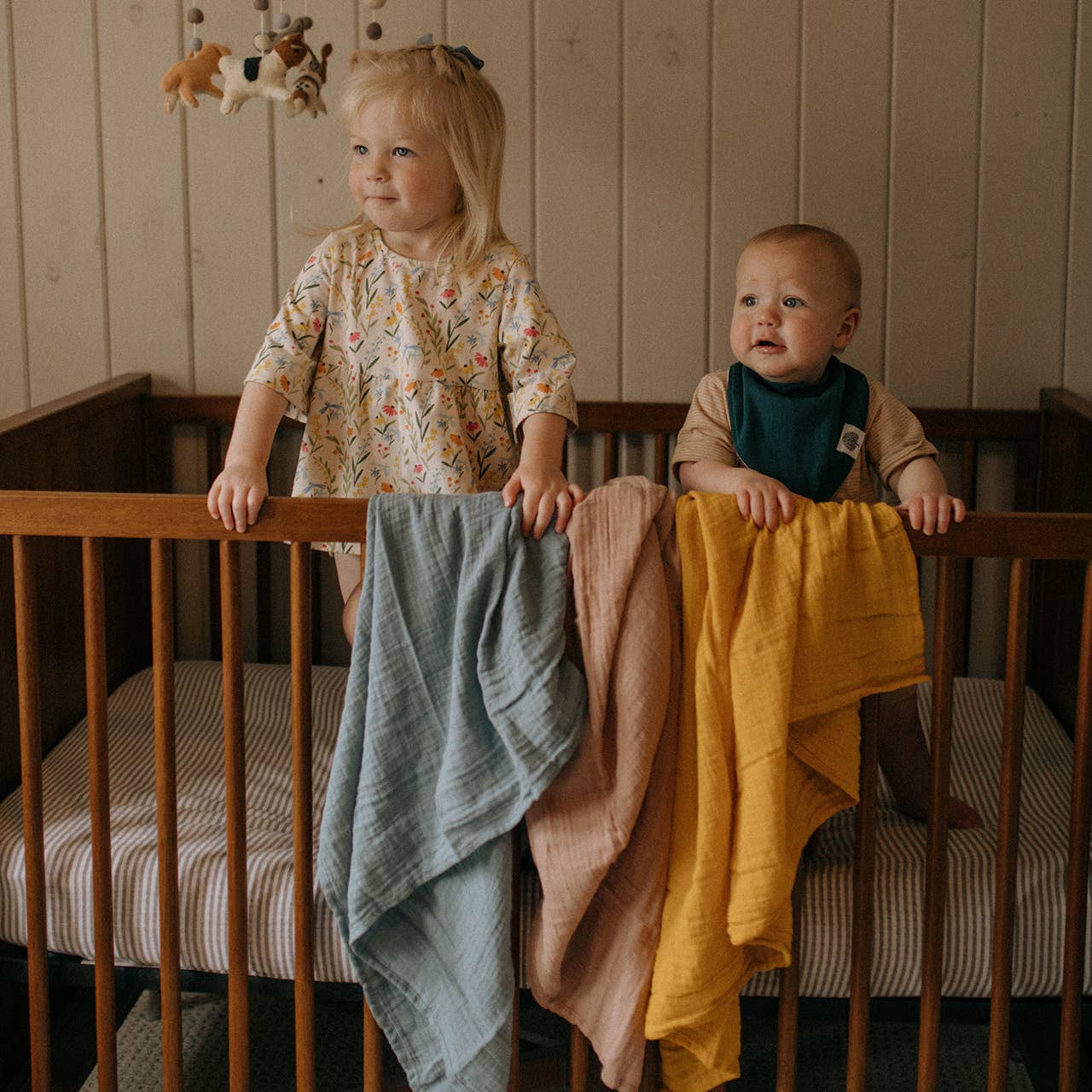 100% Muslin Swaddle Set