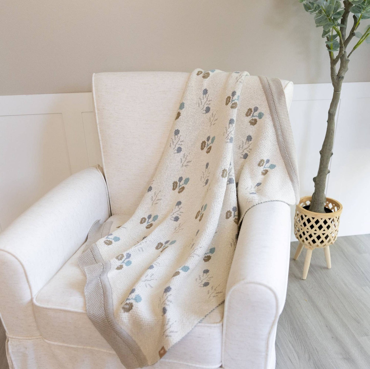 Avery Organic Cotton Knitted Baby Blanket