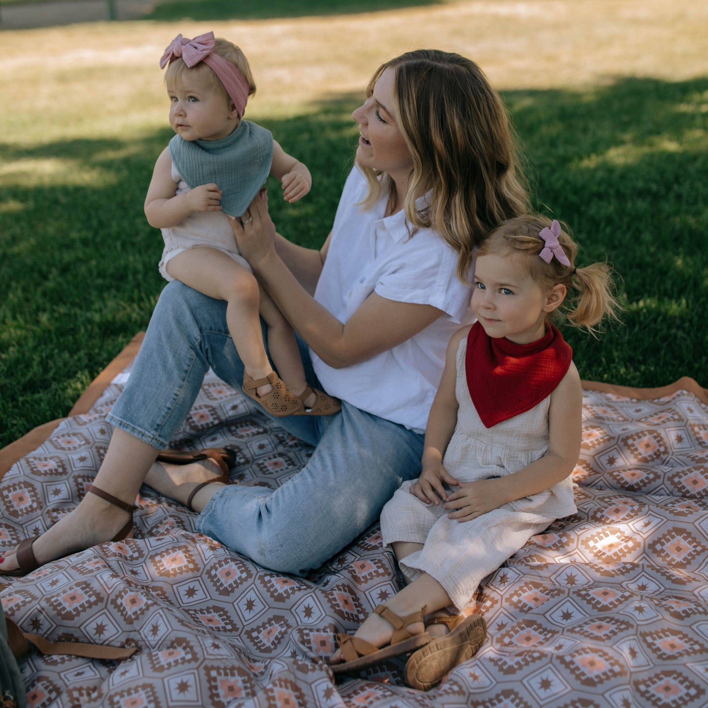 Muslin Bandana Bibs Set